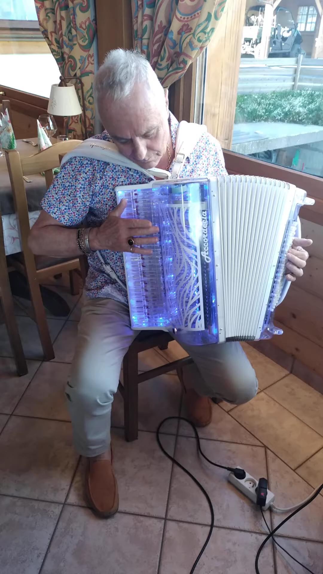 Jean Louis Rivelta et son accordecla